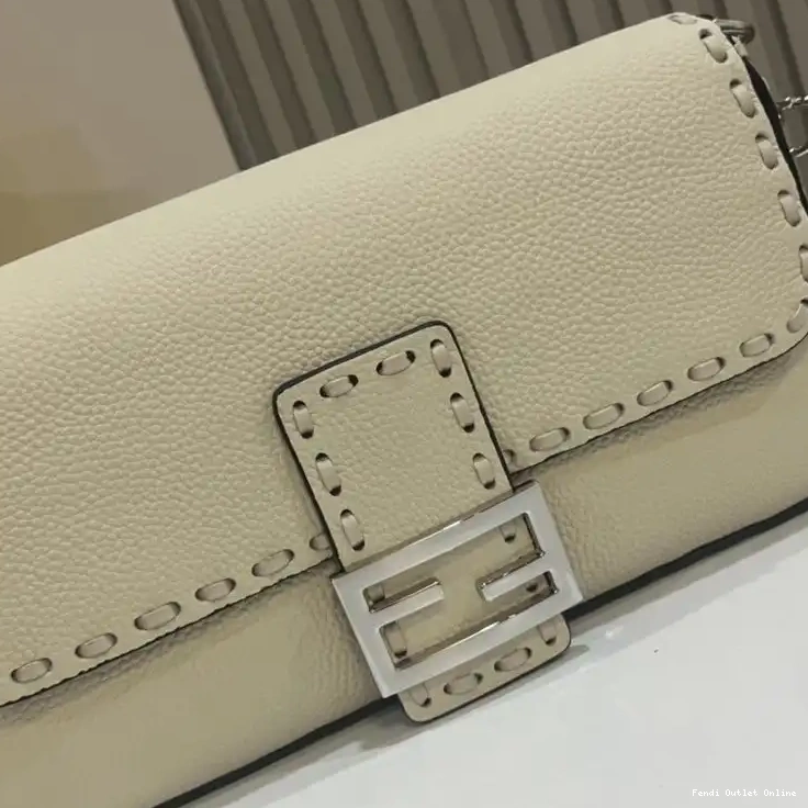 Affordable Romano Beige Bag Selleria Medium Baguette In Cuoio Fendi Leather 0630